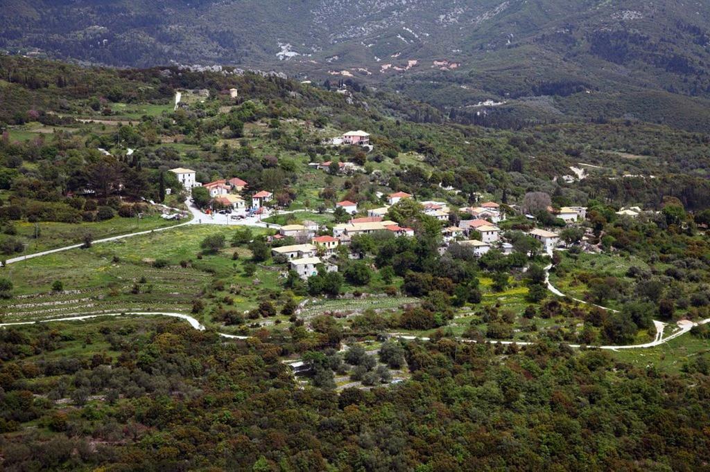Menelia Cottage Platístoma Oda fotoğraf