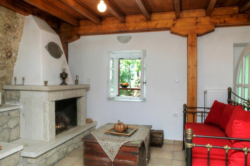 Menelia Cottage Platístoma Oda fotoğraf